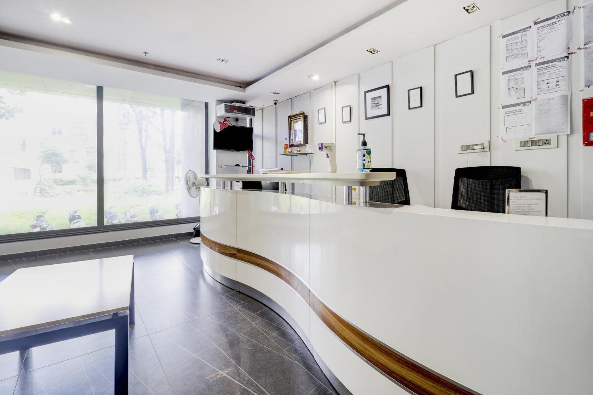Super Sleek Townhouse Galexia Hotel And Resorts Bangalore Esterno foto