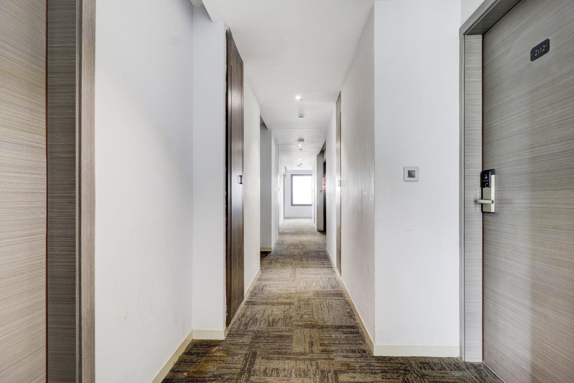 Super Sleek Townhouse Galexia Hotel And Resorts Bangalore Esterno foto
