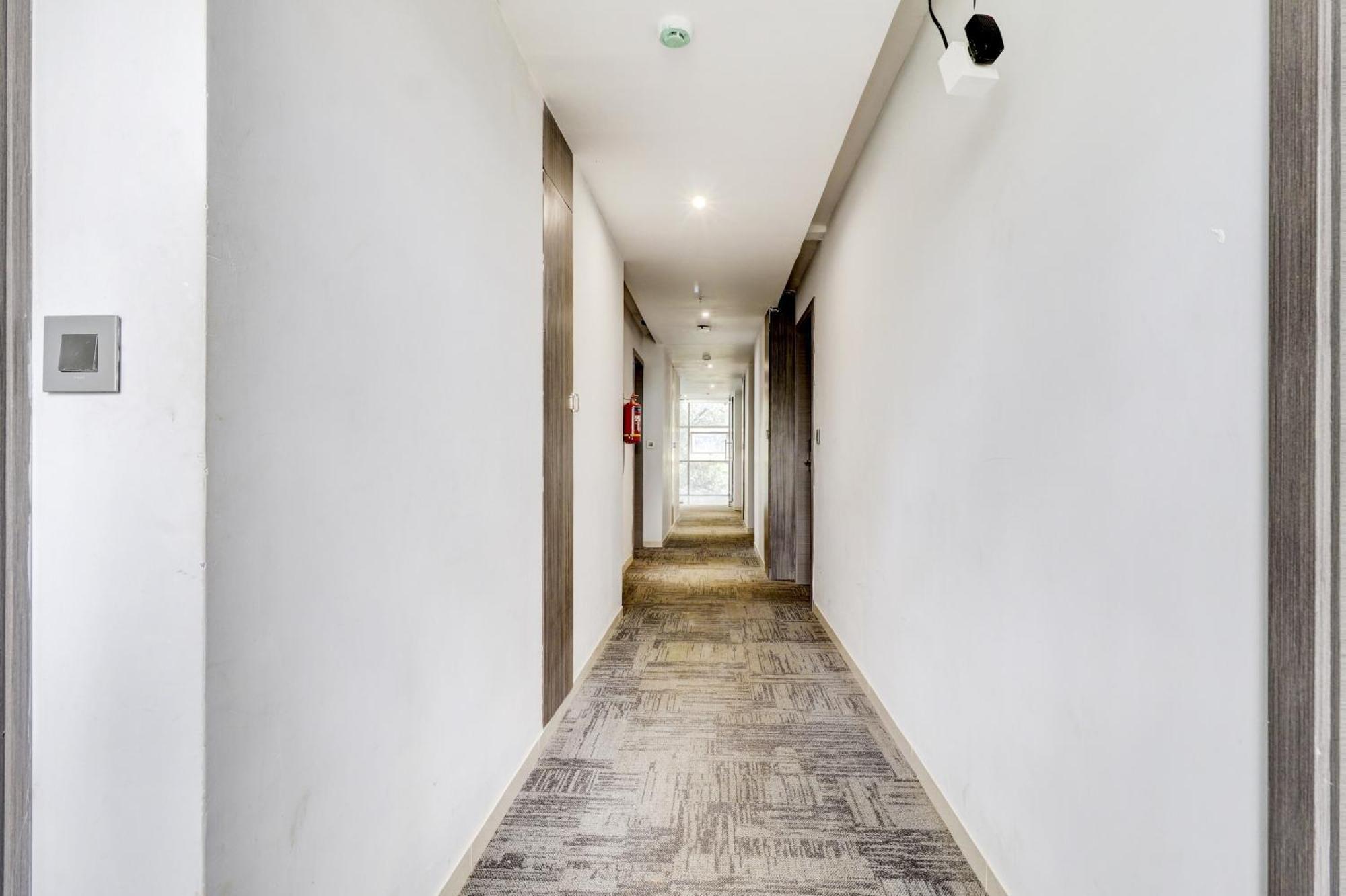 Super Sleek Townhouse Galexia Hotel And Resorts Bangalore Esterno foto